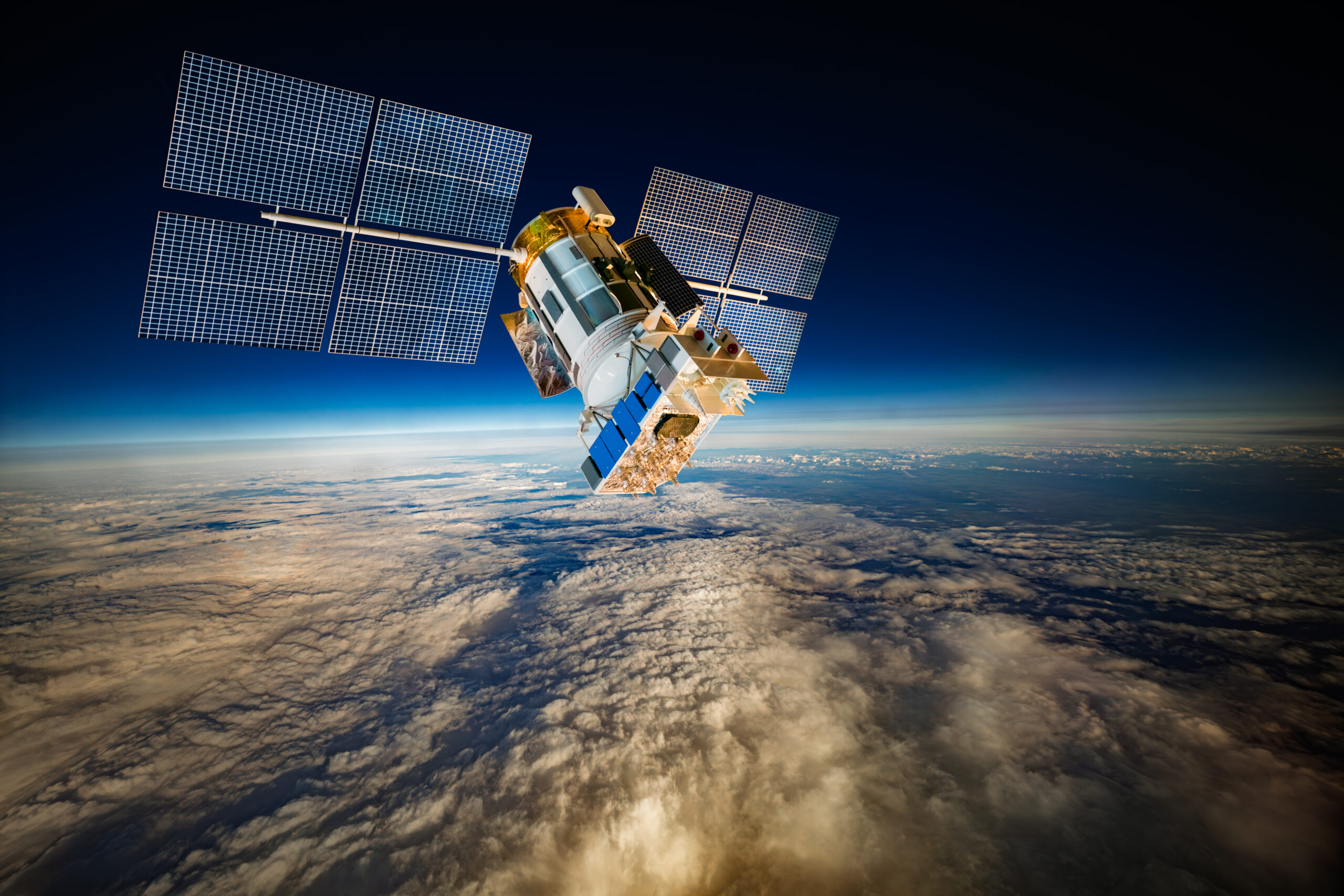 Optical Components Improve Performance in Aerospace & Defense Sensing Systems